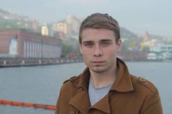 Менеджер по продажам автомобилей. Среднее образование, опыт работы 10 месяцев