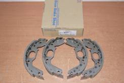 Колодка тормозная. Mitsubishi Delica Space Gear, PD4W, PF8W, PD6W, PF6W, PD8W, PE8W Mitsubishi Delica Mitsubishi Challenger, K99W, K94WG, K94W, K97WG...