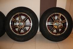Комплект шипованной резины 215/70R16 на литье. 6.5x16 5x114.30 ET43 ЦО 67,1 мм.