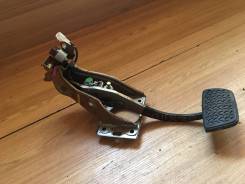 Педаль тормоза. Toyota Cresta, JZX105, GX105, JZX100, JZX101, GX100, LX100 Toyota Mark II, GX105, JZX105, JZX100, GX100, JZX101, LX100 Toyota Chaser...