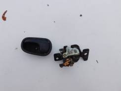 Ручка двери внешняя. Mazda Demio, DW3W, DW5W, GW5W