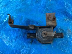 Кран печки. Toyota Hiace Regius Toyota Granvia, VCH16, KCH10, KCH16, VCH10 Toyota Grand Hiace, KCH10, VCH16, KCH16, VCH10 Toyota Regius, KCH40, RCH47...