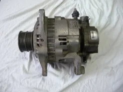 ��������� Mazda Bongo RF SKF2M RF6C18300A ����