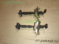 Ограничитель двери. Toyota Celica, ST202, ST203, ST204, ST205, AT200 Toyota Curren, ST207, ST206, ST208 Двигатели: 7AFE, 3SGE, 3SFE, 3SGTE, 5SFE, 4SFE