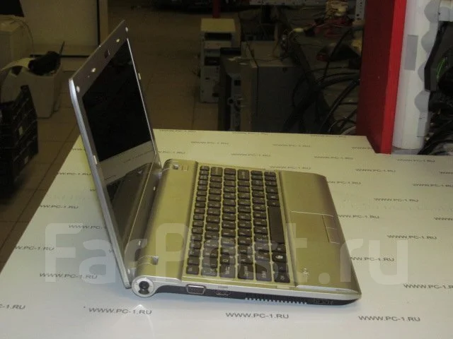 Sony VAIO PCG-31312V. 11.6", WiFi: 1, Bluetooth: 1 ����