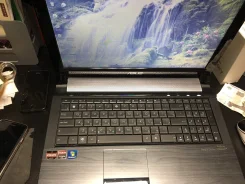 Asus N53TA. 15.6", 1,4����, ��� 4 ��, ���� 750���, WiFi: 1, Bluetooth: 1, ����������� �� 3��. ����