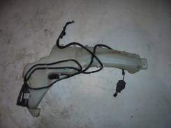 Бачок стеклоомывателя. Ford Focus, CB4