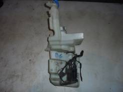 Бачок стеклоомывателя. Volkswagen Passat, 3B6, 3C2, 3C5