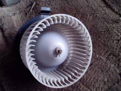 Мотор печки. Nissan Cube, BNZ11, YZ11, BZ11 Nissan March, YK12, K12, BK12, BNK12, AK12 Nissan Cube Cubic, BGZ11, YGNZ11, YGZ11 Двигатели: CR14DE, HR15...