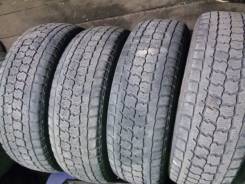 Goodyear Wrangler IP/N. Зимние, 2006 год, износ: 30%, 4 шт