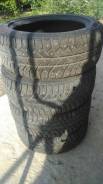 Bridgestone Ice Cruiser 7000. Зимние, шипованные, 2015 год, износ: 10%, 4 шт