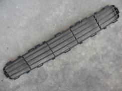 Накладка на решетку бампера. Toyota Avensis, ADT250, ADT251, AZT250, AZT250L, AZT250W, AZT251, AZT251L, AZT251W, AZT255, AZT255W, ZZT250, ZZT251, ZZT2...