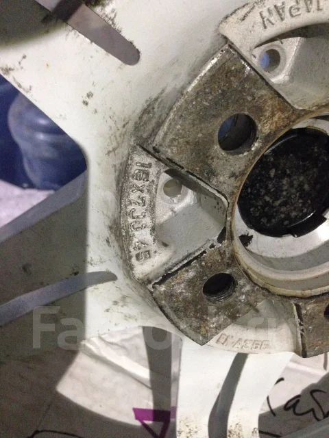 RTX Spark. 7.0x16", 5x100, ET45 ����