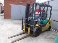 Komatsu. Вилочный погрузчик , 2 000 куб. см., 2 500 кг.