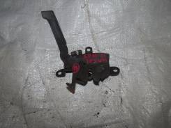 Замок капота. Toyota Ipsum, SXM10, SXM10G, SXM15G, SXM15