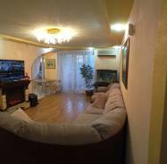 3-комнатная, улица Яшина 33. Кировский, агентство, 78 кв. м.