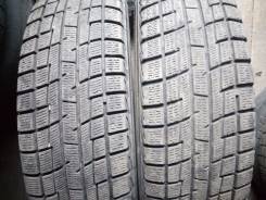 Yokohama Ice Guard IG30. Зимние, без шипов, 2012 год, износ: 40%, 2 шт