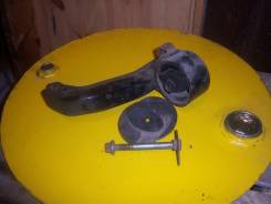 Подушка двигателя. Mitsubishi Eterna, E34A Mitsubishi Bravo, U41V Mitsubishi Galant, E34A Mitsubishi Eterna Sava, E34A Двигатель 4D65