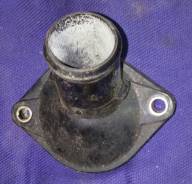 Корпус термостата. Toyota: Corolla, Yaris, WiLL Cypha, bB, Yaris / Echo, Vios, Yaris Verso, WiLL Vi, Vios / Soluna Vios, Succeed, Porte, Echo Verso, V...
