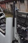 Амортизатор крышки багажника. Nissan Elgrand, ATE50, APE50, ALE50, ALWE50, APWE50, ATWE50