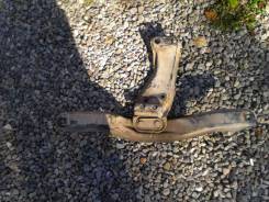 Балка под кпп (на мех. ). Subaru Forester, SG5, SG9, SG, SG9L