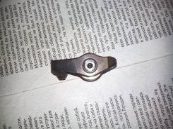 Коромысло клапана. Mitsubishi: Lancer Cedia, Aspire, Lancer, Mirage, Carisma, Emeraude, FTO, Dion, Dingo, Mirage Dingo, RVR, Space Star, Legnum, Pajer...