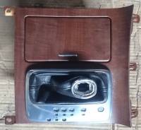 Консоль центральная. Nissan Fuga, PY50, PNY50, Y50 Двигатели: VQ25DE, VQ35DE