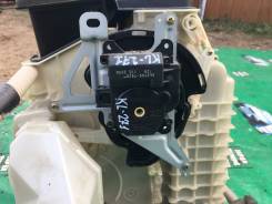 Сервопривод заслонок печки. Toyota Kluger V, MCU25W, ACU25W, MCU20, ACU20, ACU20W, MCU20W, ACU25, MCU25 Toyota Highlander, ACU25L, MCU25L, MCU23L, MCU...