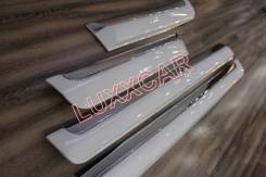 Накладка на дверь. Toyota Land Cruiser, GRJ200, J200, URJ200, URJ202, URJ202W, UZJ200, UZJ200W, VDJ200 Двигатели: 1URFE, 1VDFTV