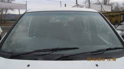 Стекло лобовое. Nissan Elgrand, AVWE50