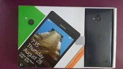 Nokia Lumia 735. �/�