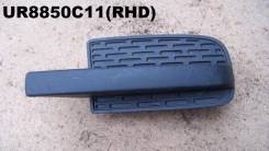 Заглушка бампера переднего правая Ford Ranger UR8850C11