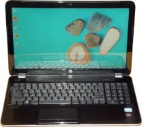 HP Pavilion 15-e058sr. 15.6", 2,6����, ��� 6 ��, ���� 640���, WiFi: 1, Bluetooth: 1, ����������� �� 4��. ����