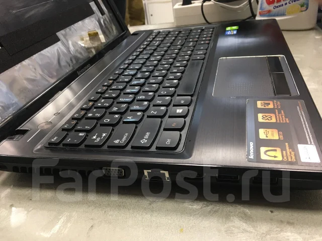 Lenovo G580. 15.6", 3����, ��� 8 ��, ���� 500���, WiFi: 1, Bluetooth: 1, ����������� �� 1��. ����