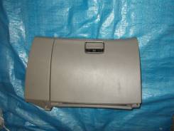 Бардачок. Subaru Forester, SG5, SG9, SG9L Двигатели: EJ25, EJ20