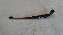 Держатель щетки стеклоочистителя. Subaru Outback Subaru Legacy, BGB, BFB, BG5, BF5, BG3, BF3, BH5, BG9, BG7, BF7, BH9, BGA, BHC, BFA, BGC, BHE, BG2, B...