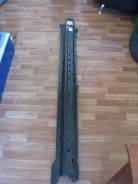 Порог пластиковый. Toyota Corolla, ZRE152 Toyota Auris, NZE154, NDE150, NZE151, ADE157, ADE150, ZRE151, ZZE150, ZRE154, ZRE152 Toyota Blade, AZE154, A...