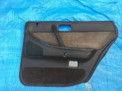 Обшивка двери. Toyota Crown, JZS131, MS137X, MS137, GS131H, LS131, MS135, GS131, UZS131, LS131H