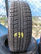 Bridgestone ST10. Зимние, без шипов, 2010 год, износ: 20%, 2 шт