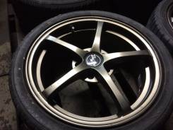 Sparco. 7.0/8.0x17, 5x114.30, ET40/42, ЦО 73,0 мм.
