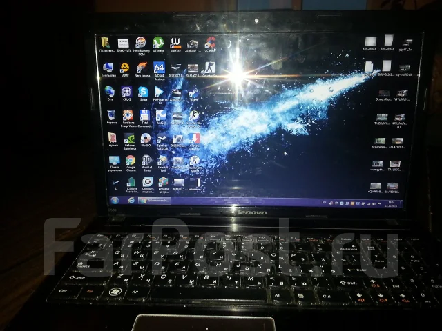 Lenovo G580. 12", ��� 4 ��, ���� 300���, WiFi: 1, Bluetooth: 1, ����������� �� 12��. ����