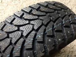 Maxtrek Trek M900. Зимние, шипованные, 2016 год, без износа, 2 шт