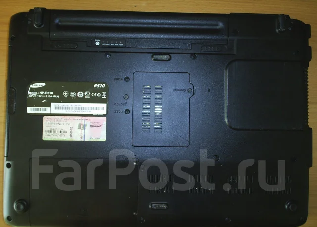 Samsung R510. 15.4", 2����, ��� 2048 ��, ���� 300���, WiFi: 1, Bluetooth: 1, ����������� �� 1��. ����