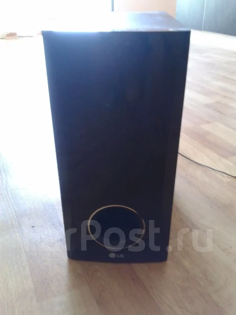 Compaq 6720s. 15.6", 2����, ��� 2048 ��, ���� 75���, WiFi: 1 ����