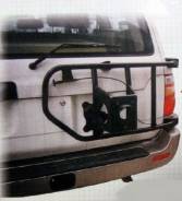 Toyota Land Cruiser 100 кронштейн для запаски (калитка)