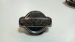 Эмблема решетки. Nissan Expert, VENW11, VW11, VNW11, VEW11 Двигатели: QG18DE, YD22DD