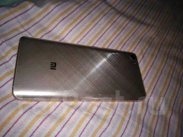 Xiaomi MI5. ����� ����