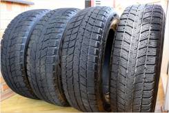 Bridgestone Blizzak WS-70. Зимние, без шипов, 2012 год, износ: 20%, 4 шт