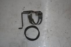 Крепление топливного фильтра. Subaru Legacy, BGA, BGB, BGC, BG2, BG5, BD2, BD3, BG3, BG4, BG9, BG7, BC3, BD4, BD5, BD9 Subaru Forester, SF5, SG5, SF9...