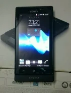 Sony Xperia sola. �/�